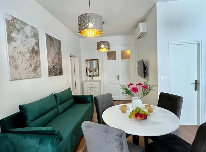 Lux Apartmans